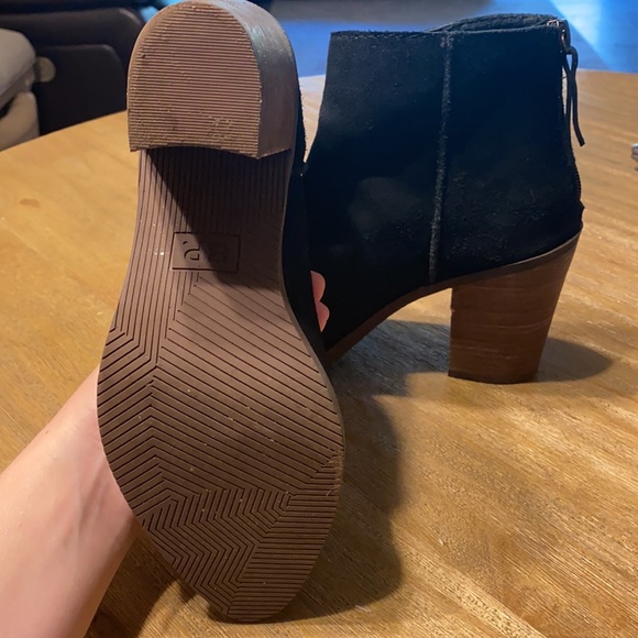 Nordstrom BP Booties - Picture 5 of 9